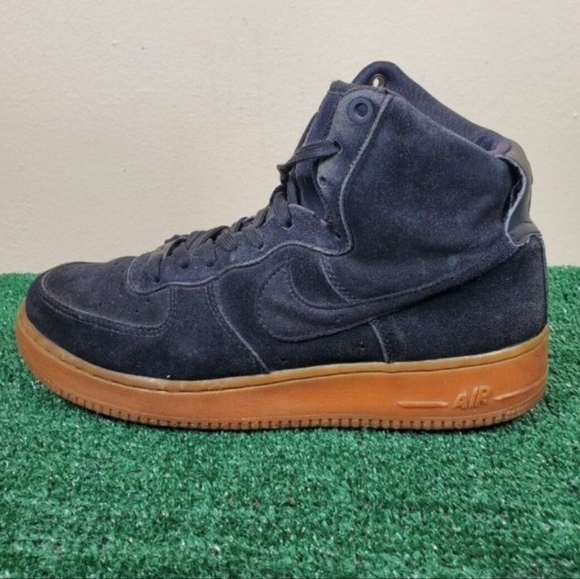 Nike Air Force 1 07 LV8 Suede Men's Black High Tops Gum Sole - Picture 9 of 11